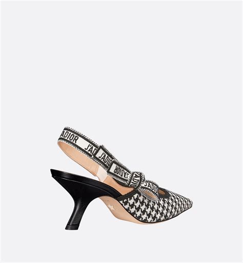 escarpin dior noir et beige|Escarpin slingback J'Adior Coton beige brodé du motif Fleurs .